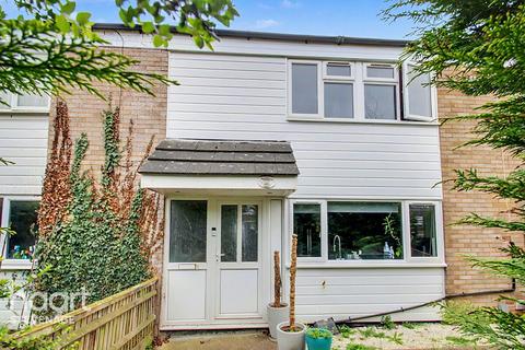 3 bedroom end of terrace house for sale, Archer Road, Stevenage