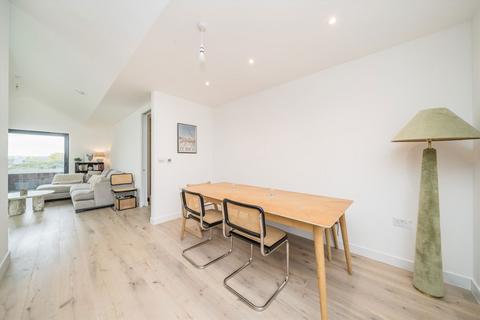undefined, Cottenham Park Road, Wimbledon SW20
