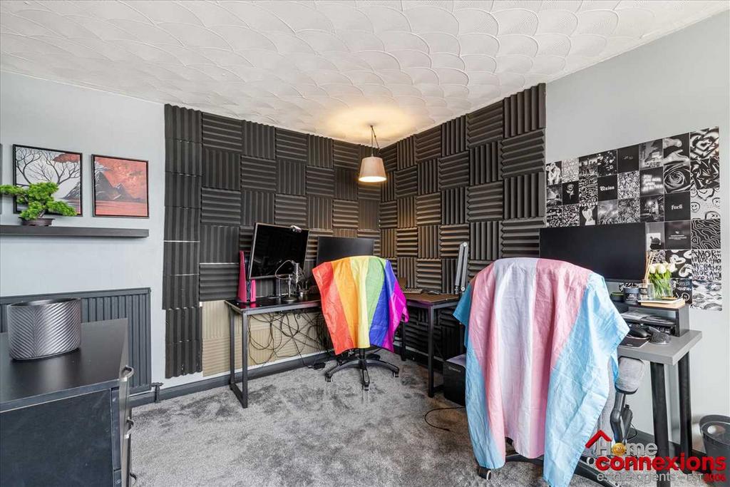 Bedroom Two (2)