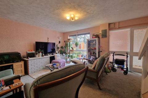 3 bedroom end of terrace house for sale, Balderton Close, Hampshire PO2