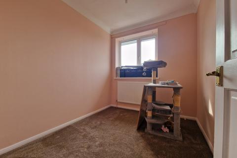 3 bedroom terraced house for sale, Newney Close, Hampshire PO2
