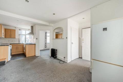 undefined, Victoria Road, Ruislip Manor, Ruislip, HA4