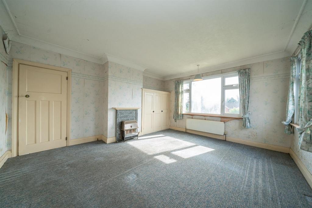 24-Hillfield-Road-1674.jpg