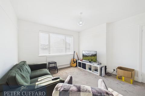 undefined, Ware Road, Hoddesdon EN11
