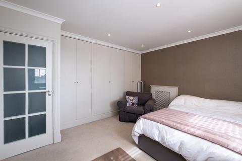 Studio to rent, Sloane Avenue Sloane Square SW3