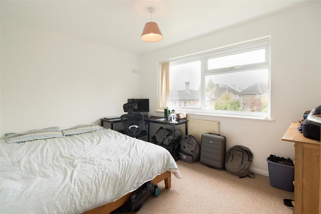 Milton Court 5 bed.jpg