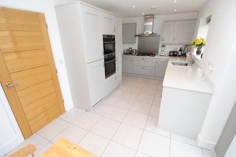 4 bedroom detached house for sale, Evans Avenue, Leicester LE9