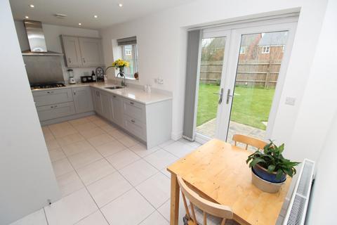 4 bedroom detached house for sale, Evans Avenue, Leicester LE9