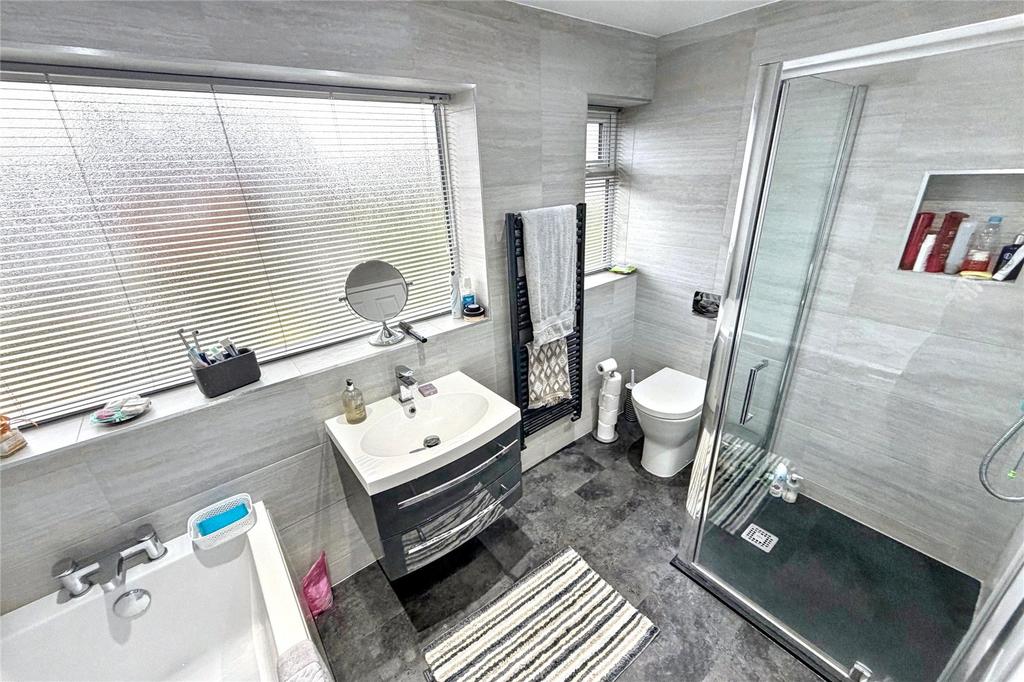 Bathroom/Wc