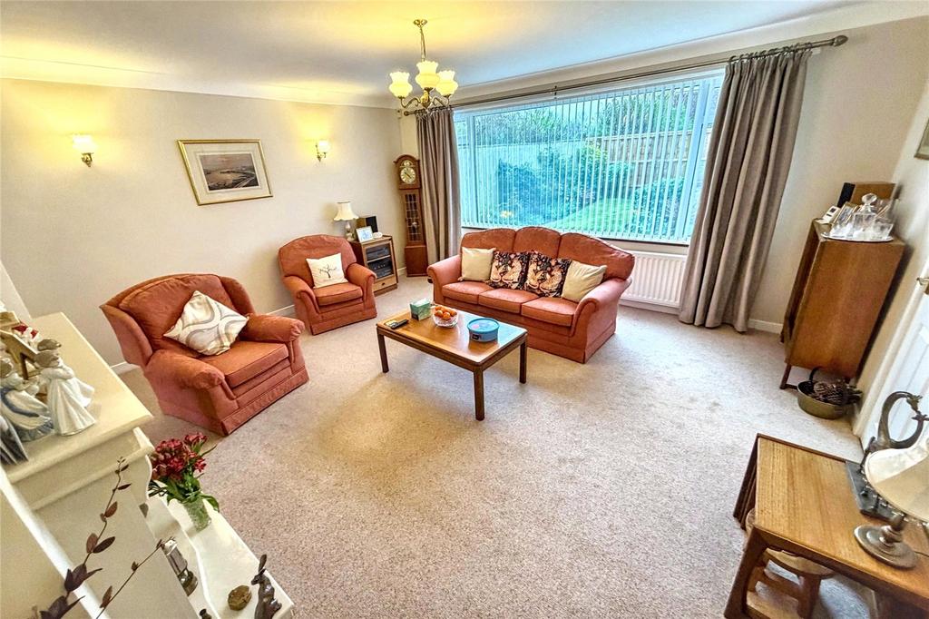Lounge 2