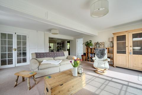 4 bedroom detached house for sale, Farnham Lane, Haslemere, GU27