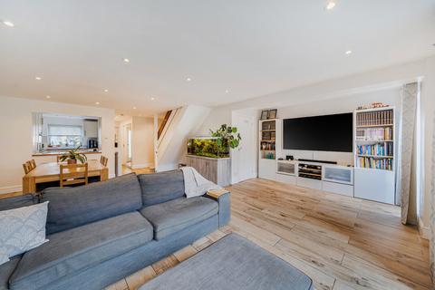 undefined, Foxgrove Road, Beckenham, BR3