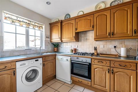 2 bedroom house for sale, GAYTON CLOSE, ASHTEAD, KT21