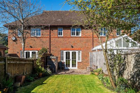 2 bedroom house for sale, GAYTON CLOSE, ASHTEAD, KT21