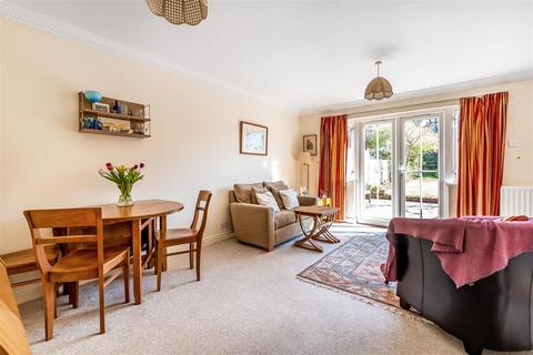 2 bedroom house for sale, GAYTON CLOSE, ASHTEAD, KT21