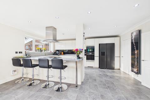 4 bedroom detached house for sale, Ashley Drive, Penn, High Wycombe, Buckinghamshire, HP10 8BQ