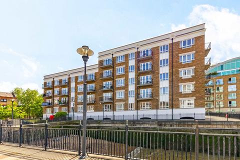 2 bedroom flat to rent, Rotherhithe Street, London SE16