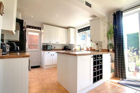4 bedroom detached house for sale, Station Street, Chatteris