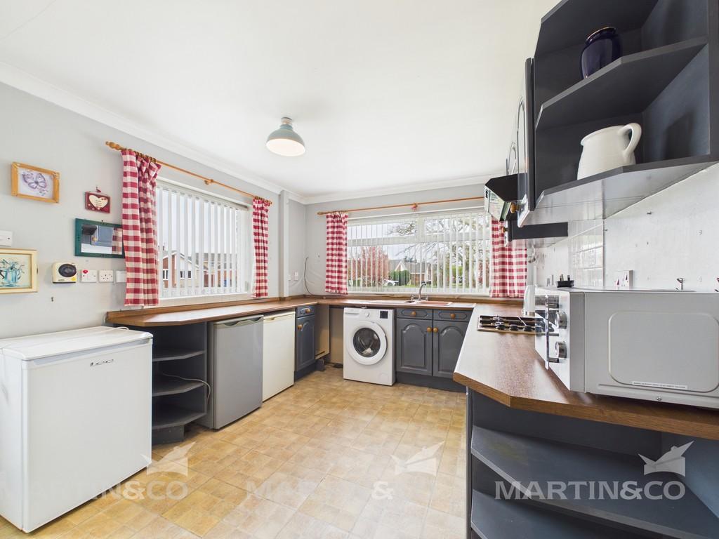 Cam02406 g0 pr0592 still010