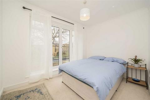 undefined, Findon Road, London W12