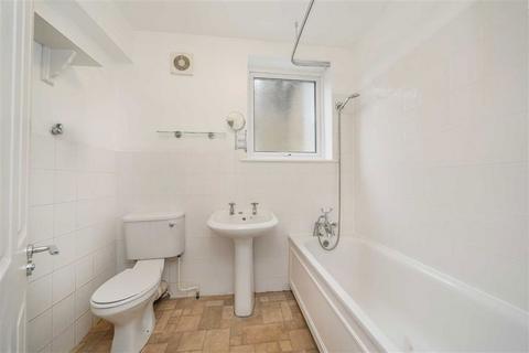undefined, Findon Road, London W12