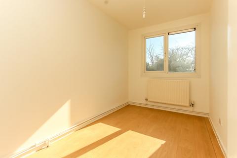 undefined, Brooke Close, Wellingborough NN8