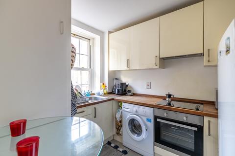 1 bedroom flat to rent, Ebury Bridge Road, London, SW1W