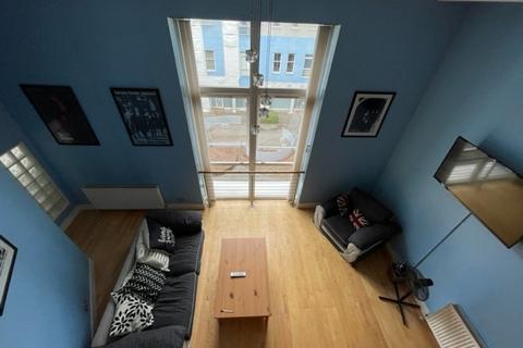 2 bedroom apartment to rent, Morrison Street, Glasgow, G5