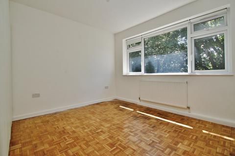undefined, Grange Avenue, Woodford Green, IG8
