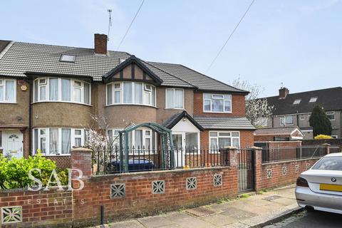 undefined, Crawford Gardens, Northolt, UB5