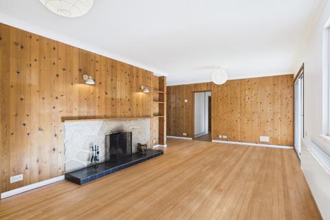 5 bedroom detached bungalow for sale, Lower Beeding, Horsham