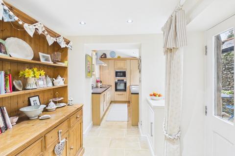 3 bedroom end of terrace house for sale, 4 Oldfield Road, Windermere, LA23 2AZ