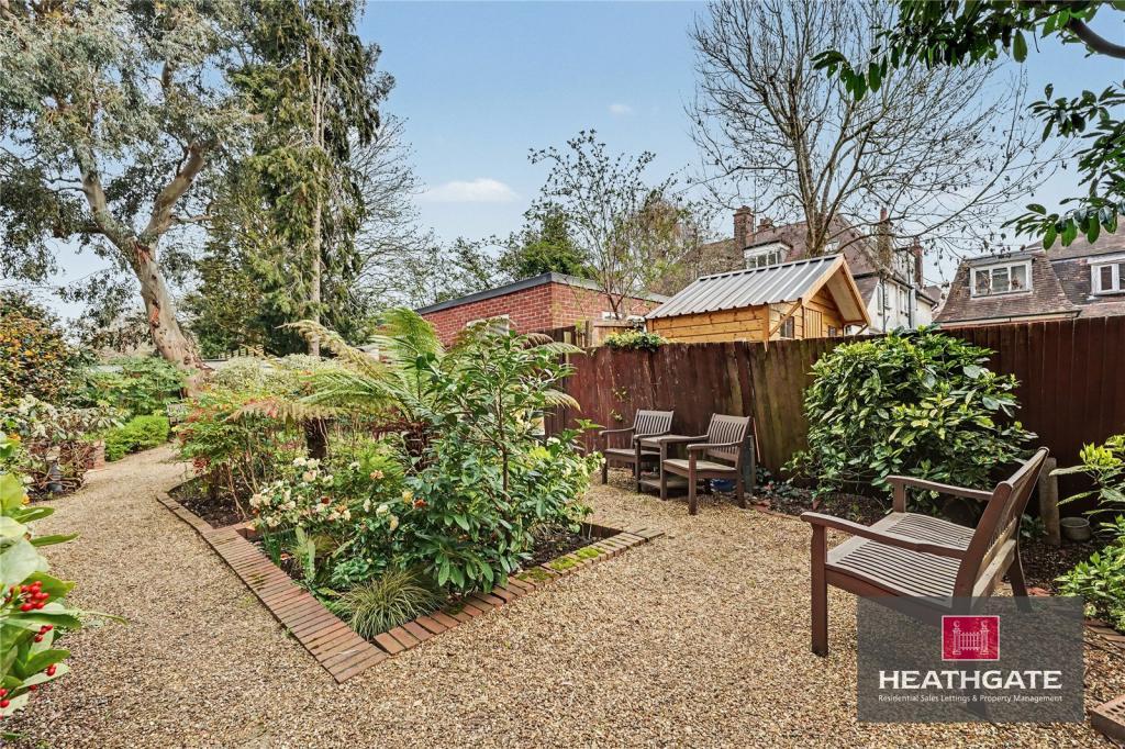 Heathside-finchley-road-nw11