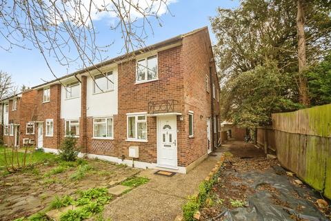 undefined, Amberley Court, Sidcup, DA14