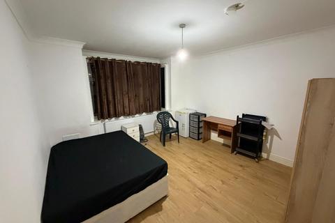 undefined, Bulstrode Road, Hounslow TW3