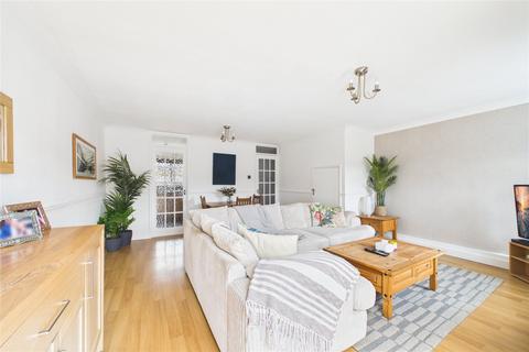 3 bedroom terraced house for sale, Turnberry, Bracknell, Berkshire, RG12