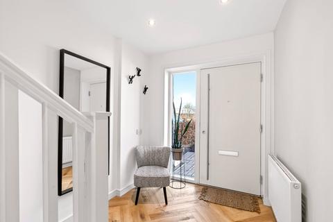 undefined, Riverford Gardens, Pollokshaws, Glasgow