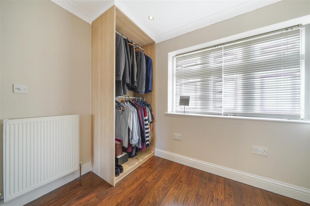 234 Watford Road - Nhbo LK8 MXk Us XG7l Dt PE.jpg