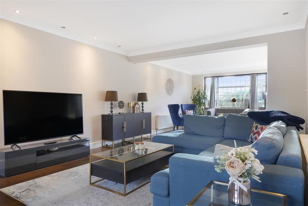 234 Watford Road - Fsd ARq DLPg CKj0s ONEMg.jpg