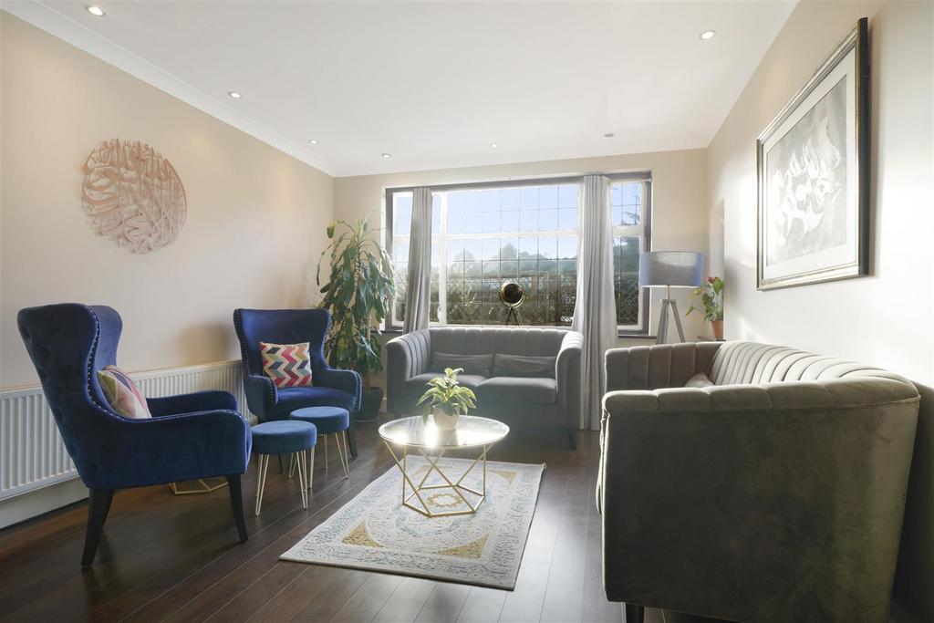 234 Watford Road - Afx Xi Lsc CMUGMCkty4 Gn.jpg