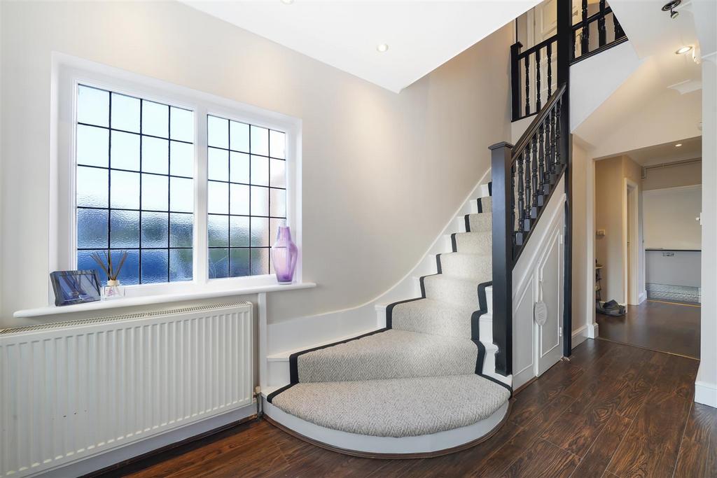 234 Watford Road - l Bi Q2 MYjs Ie Lsvjm J56j.jpg