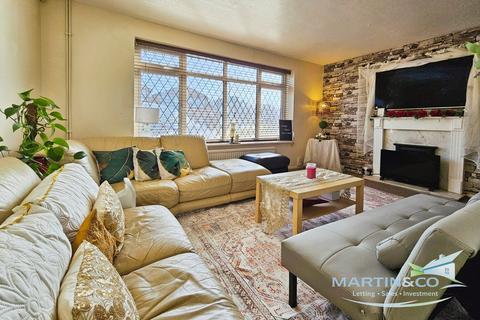 3 bedroom detached house for sale, Leander Drive, Rochdale OL11