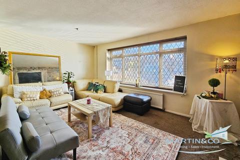 3 bedroom detached house for sale, Leander Drive, Rochdale OL11