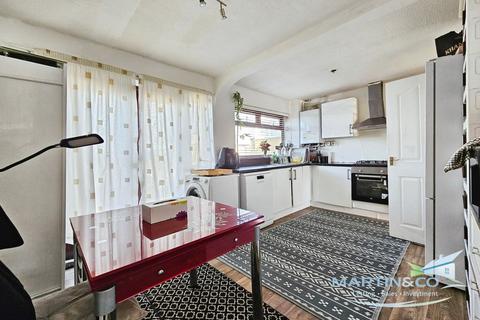 3 bedroom detached house for sale, Leander Drive, Rochdale OL11