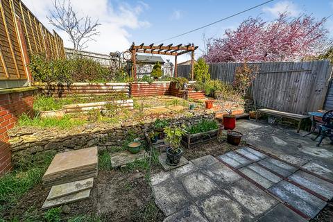 2 bedroom terraced bungalow for sale, The Cullerns, Highworth SN6