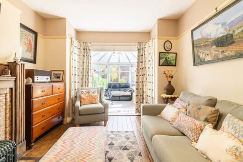 undefined, Meadow Grove, Solihull B92