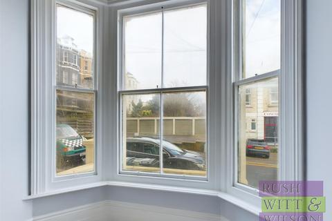 1 bedroom flat for sale, Church Road, St. Leonards-On-Sea