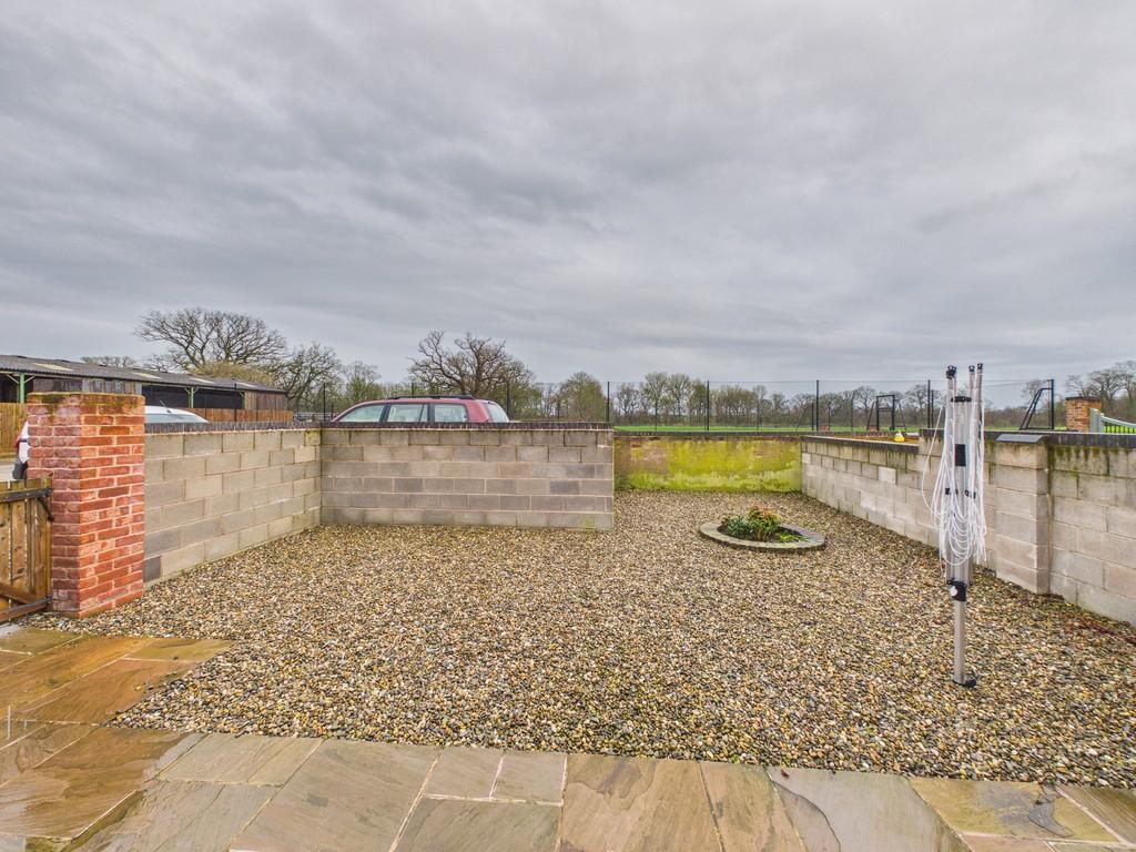 Cam04316 g0 pr0161 still007