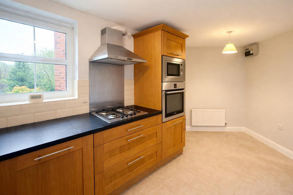 Kitchen/Dining Area