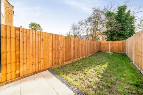 2 bedroom apartment for sale, Furness Road, London NW10